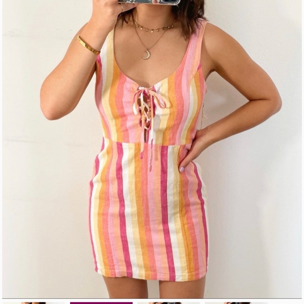 Summer dress with lace up front